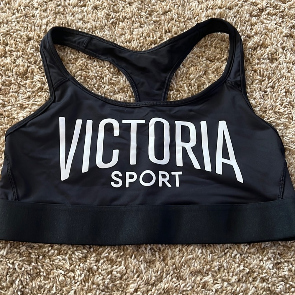 NWT never before worn Victoria’s Secret Sport black racerback sports bra